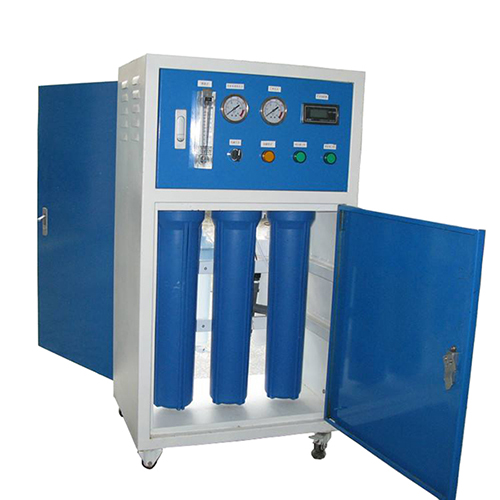 實(shí)驗(yàn)室純化水設(shè)備 實(shí)驗(yàn)室純化水設(shè)備